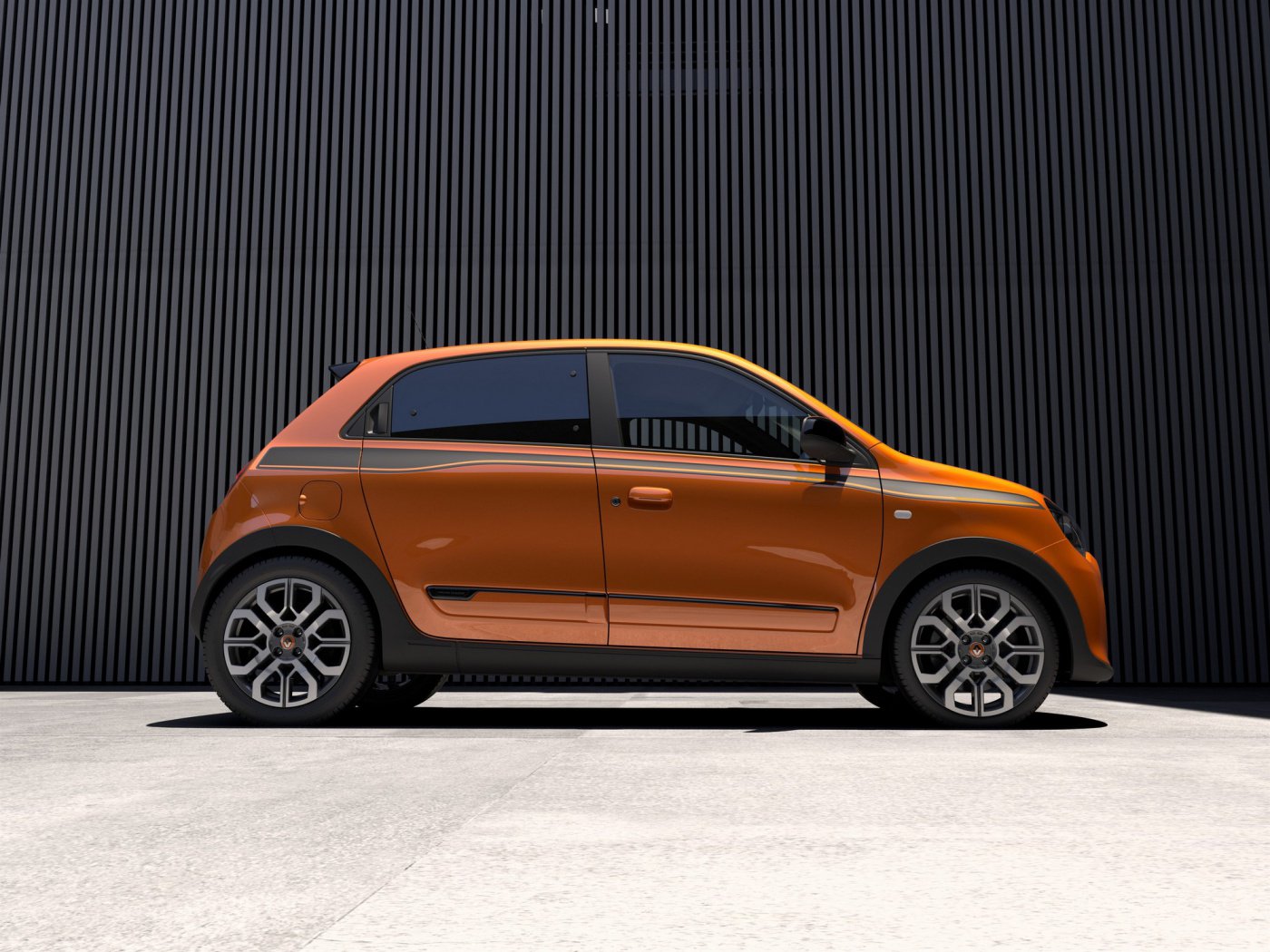 Renault Twingo GT orange vue de profil