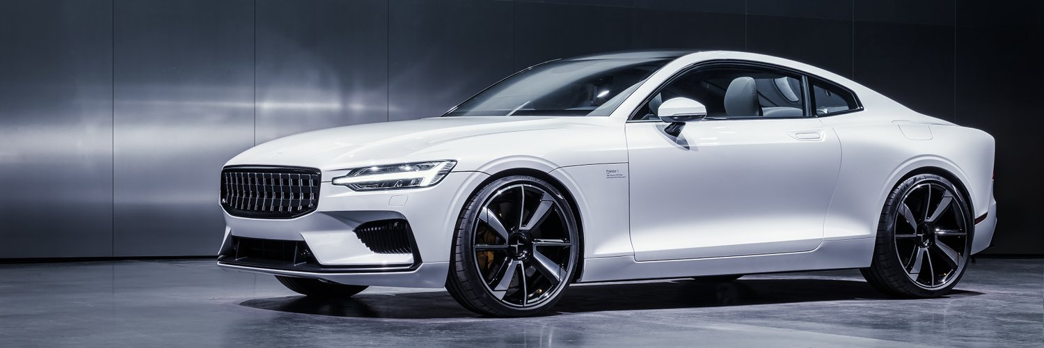 Polestar 1 blanche de profil avant